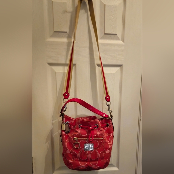 Coach Poppy Pink, Red, & Silver Signature Bucket Shoulder/Crossbody Bag - Picture 4 of 14